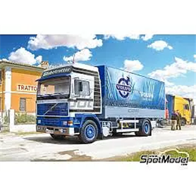1/24 Volvo F16 Globetrotter Canvas Truck w/liftgate Exk fraktkostnad/l shipping cost
